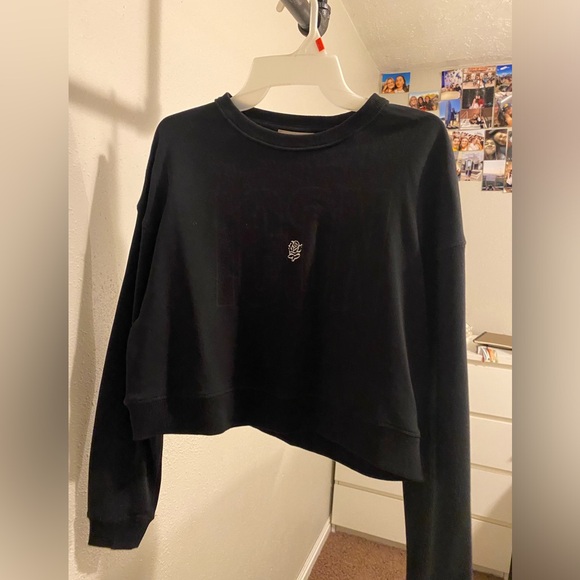 black crew neck "ICON" sweater - Picture 1 of 3
